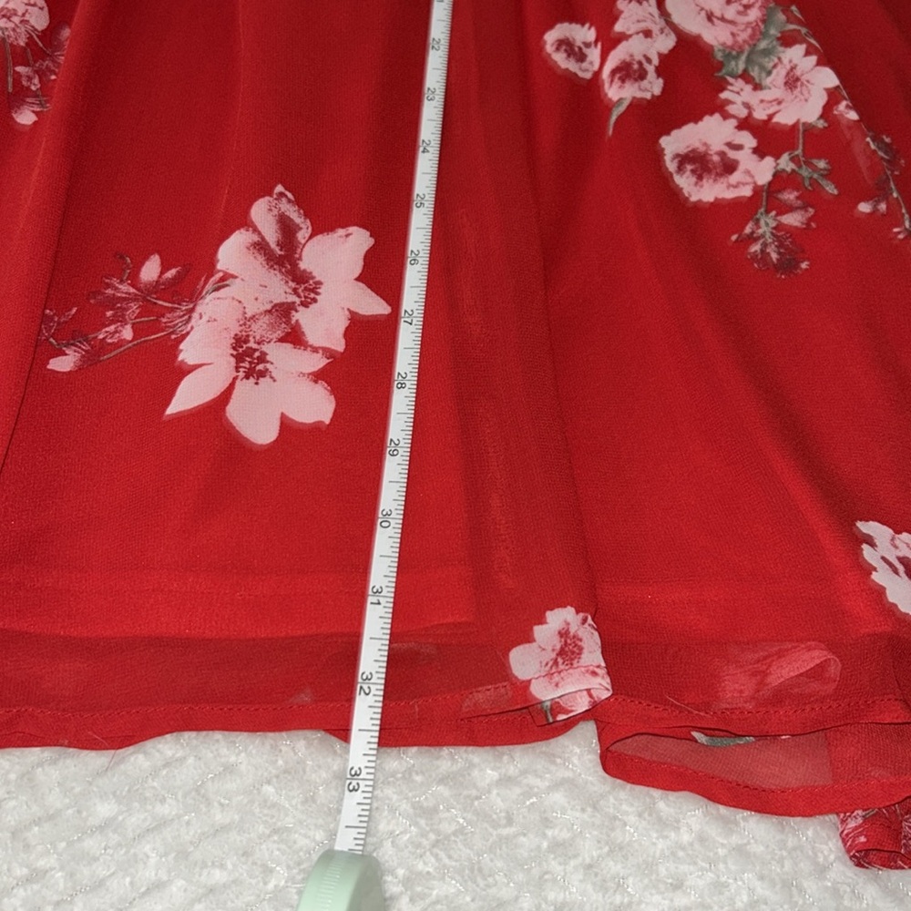 Size XL Lulus red floral dress, summer dress, wedding dress, any occasion dress! - Picture 4 of 12